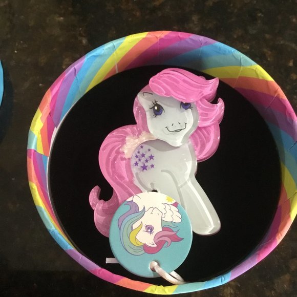 Erstwilder   My Little Pony limited collection Brooch New - Picture 1 of 3